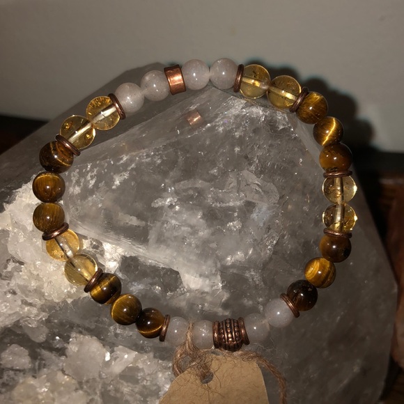 “Happiness” Crystal Bracelet - Picture 3 of 3